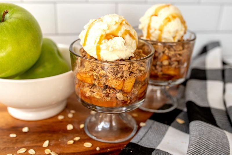 Caramel Apple Crisp Cups