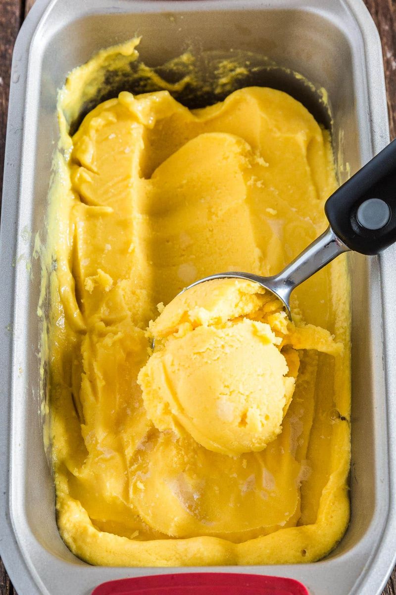 Mango Frozen Yogurt