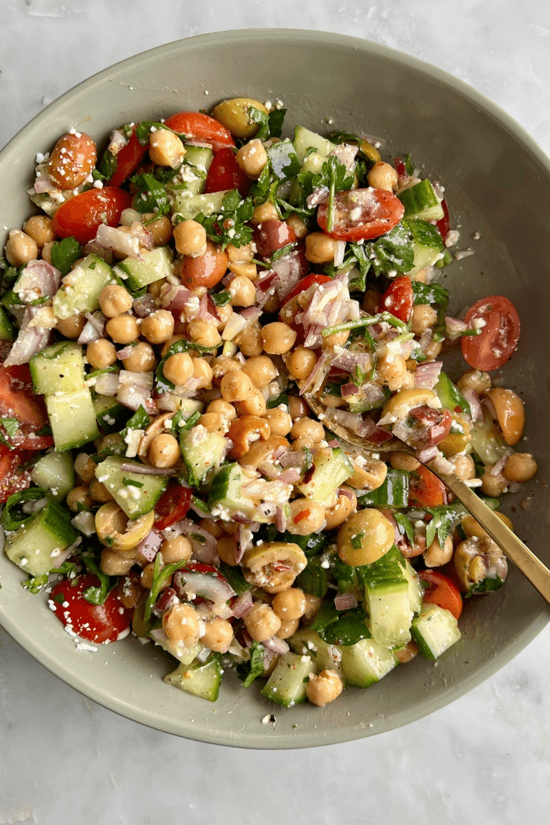 Mediterranean Chickpea Salad