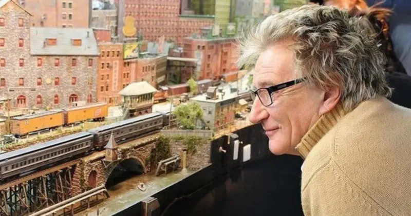 Rod Stewart Built a 1,500 Square Foot Model Railway