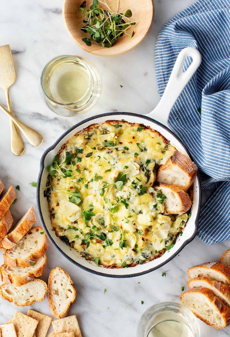 Warm Spinach and Artichoke Dip