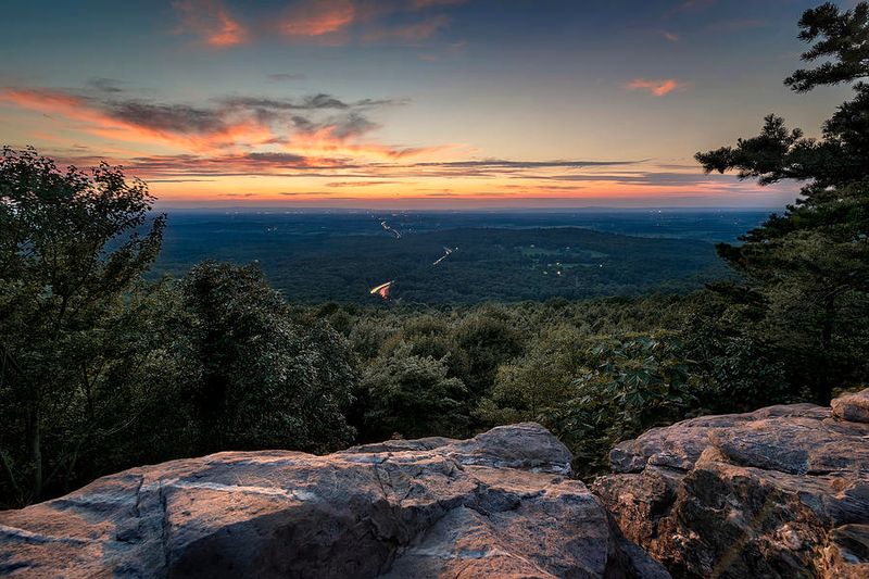 Bear's Den Overlook, Bluemont