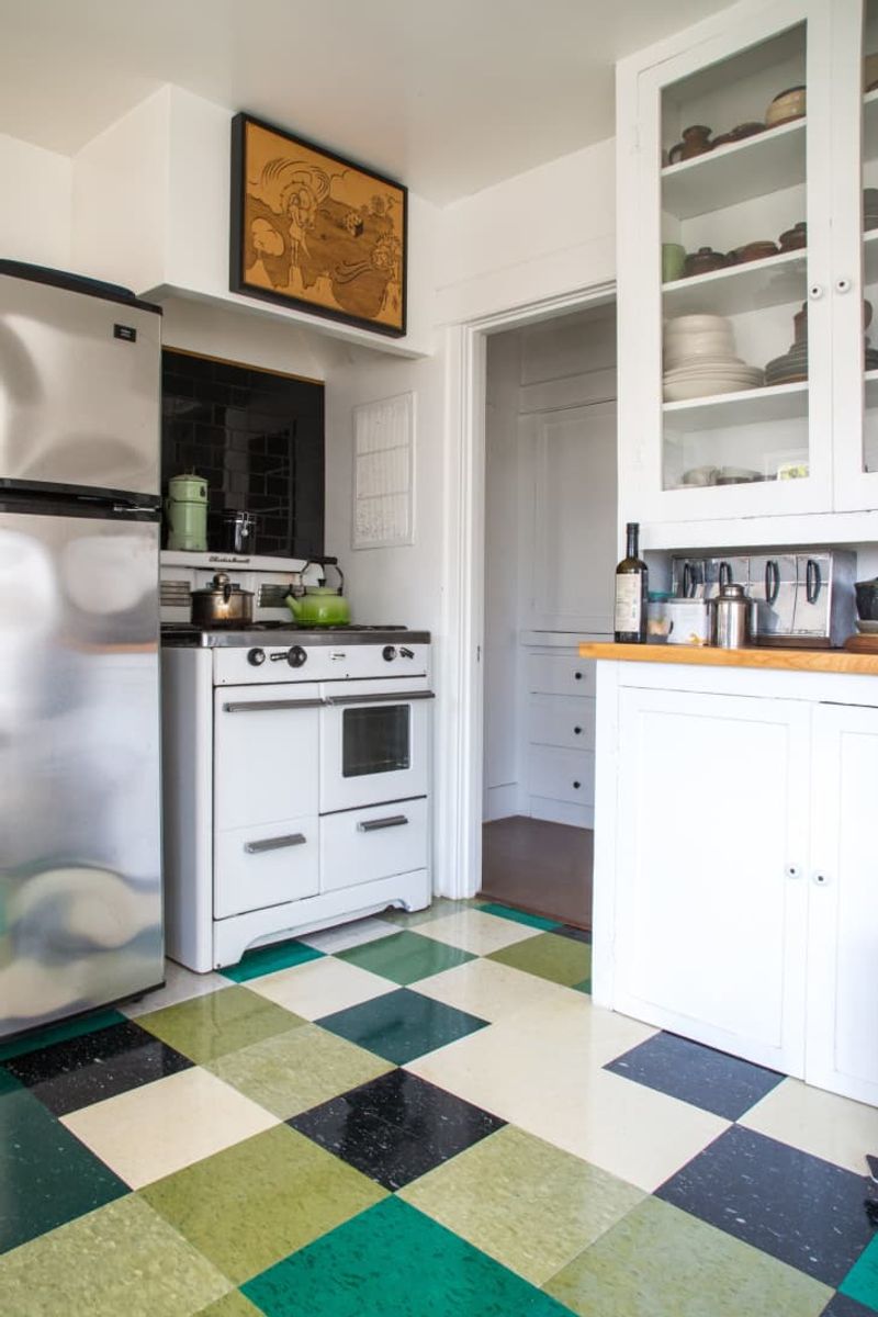 Linoleum Floors That Deserve a Second Look