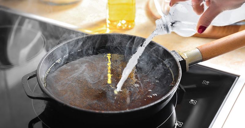 Cooking with Wet Ingredients Over Hot Oil