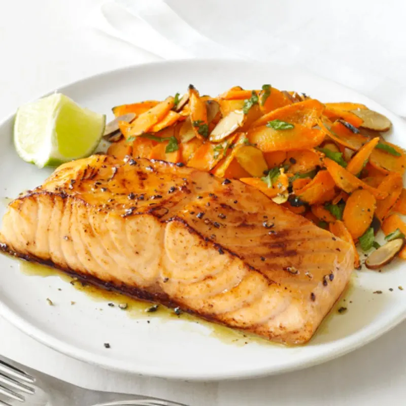 Maple Glazed Salmon with Roasted Carrots