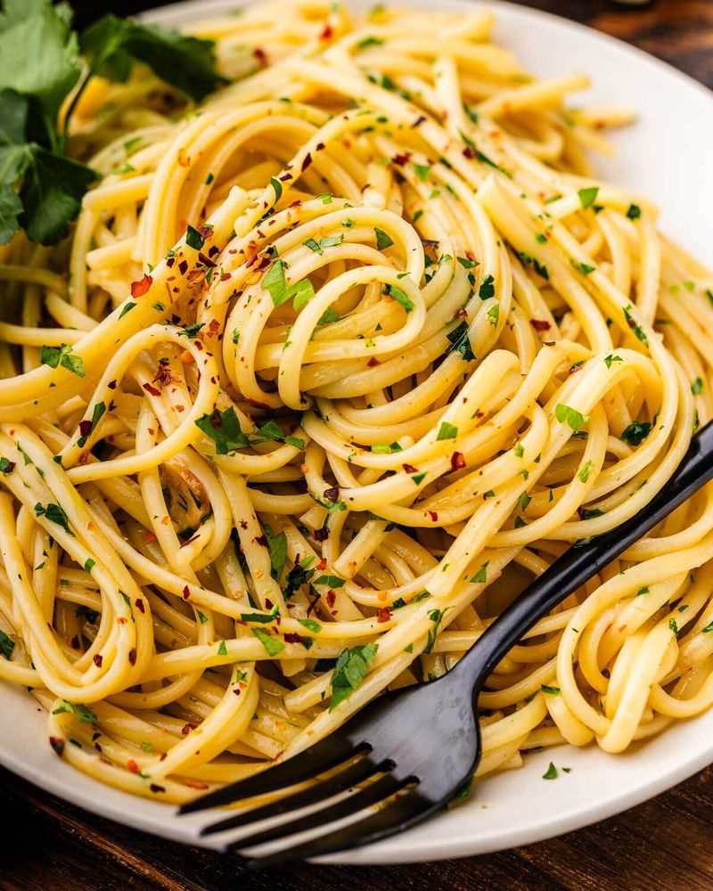 Roasted Garlic Pasta with Olive Oil
