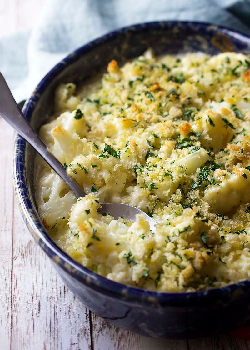 Creamy Cauliflower and Blue Cheese Gratin