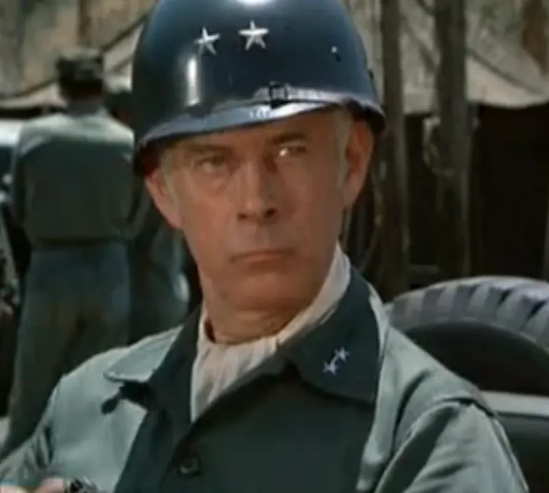 Harry Morgan as General Steele