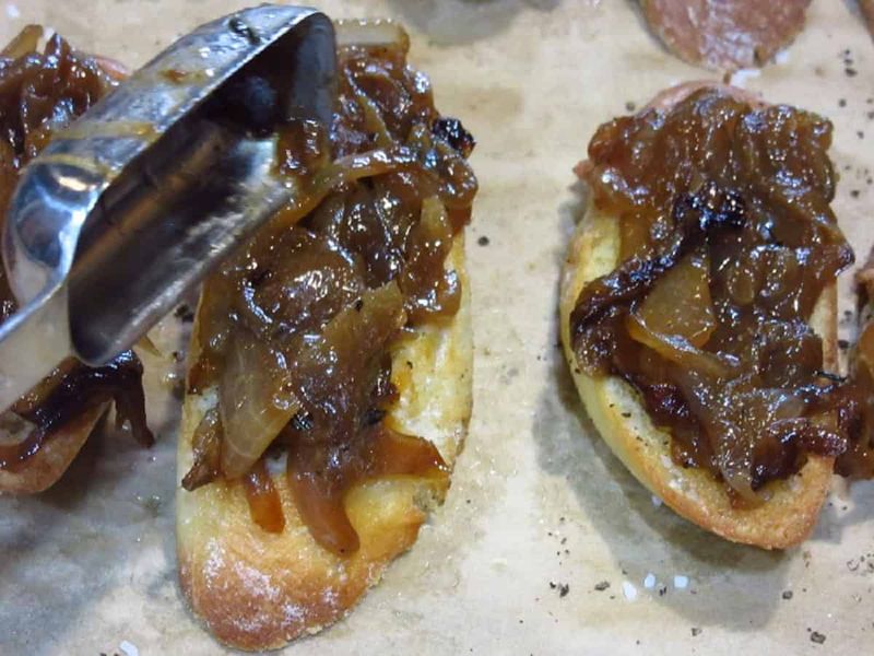 Chicken Liver Toasts with Caramelised Onions