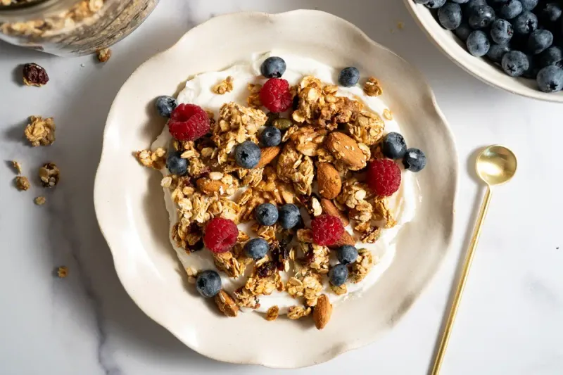 Low-Sugar Granola with Almond Milk