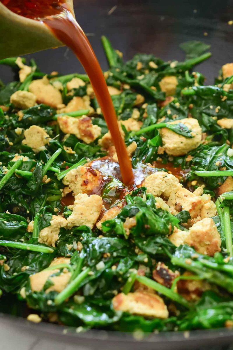 Tofu and Spinach Stir-Fry