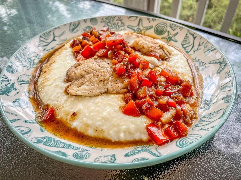 Grits with Red-Eye Gravy