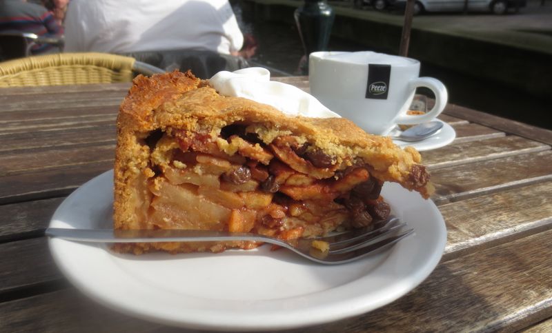 Dutch Appeltaart