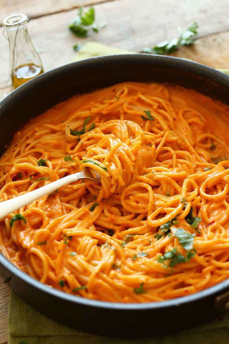 Roasted Tomato and Red Pepper Sauce with Pasta