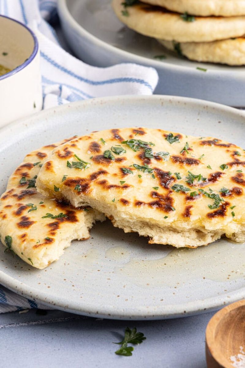 Garlic Butter Pitta With Soup
