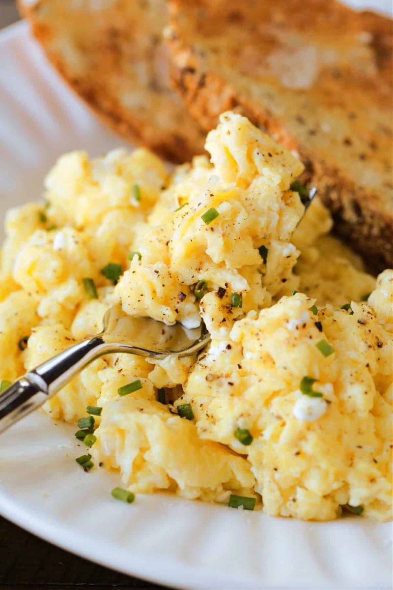 Cheesy Scrambled Eggs
