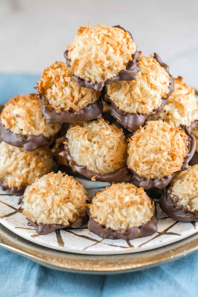 Macaroons (Coconut)