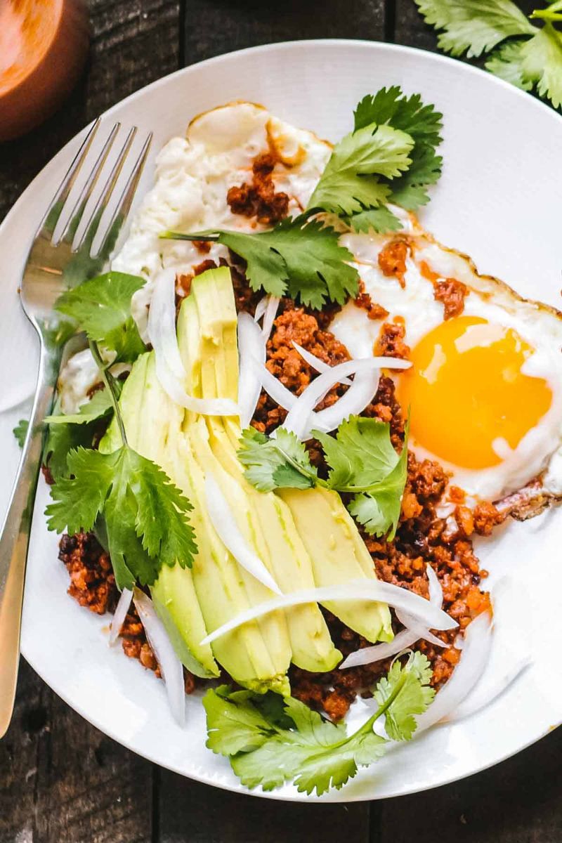 Huevos con Chorizo (Eggs with Chorizo)