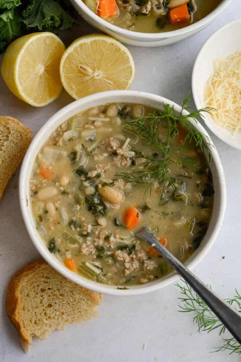Turkey Mince Soup with White Beans