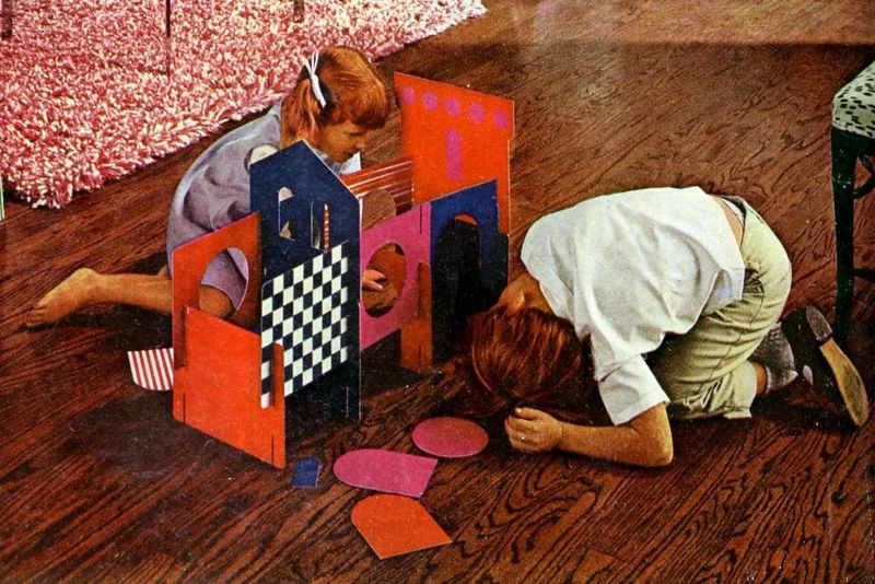 Entertaining Themselves Without Adult Guidance