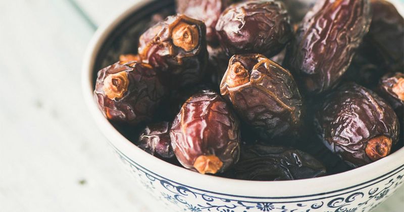 Dates