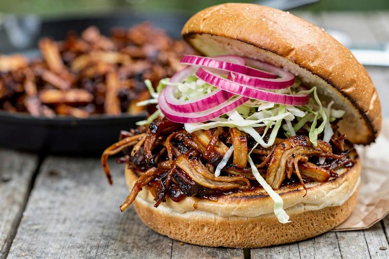 Jackfruit Pulled Pork Sandwiches