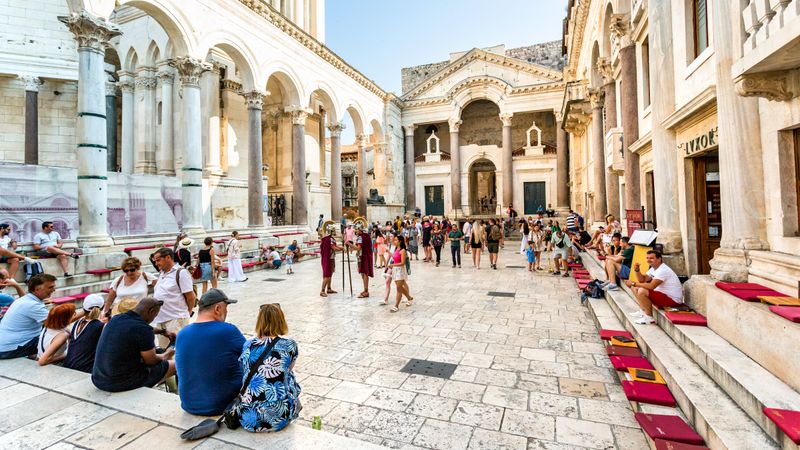 Split: Roman History With Everyday Energy