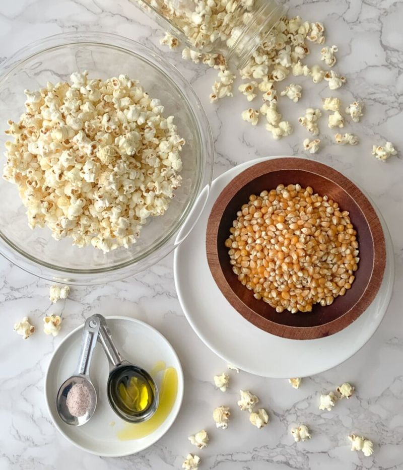 Air-Popped Popcorn With Olive Oil