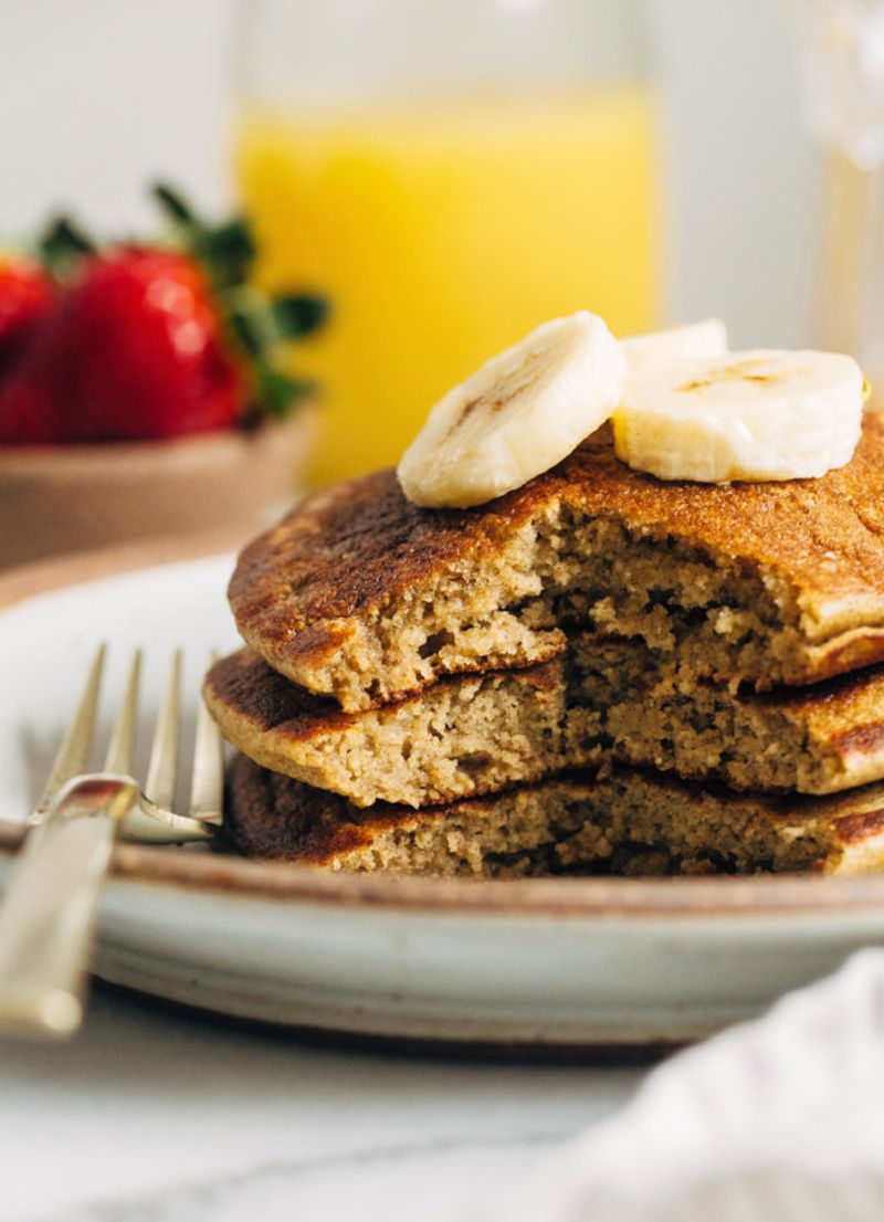 Banana Oat Pancakes