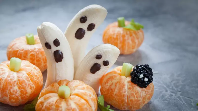 Banana Ghosts That Boo