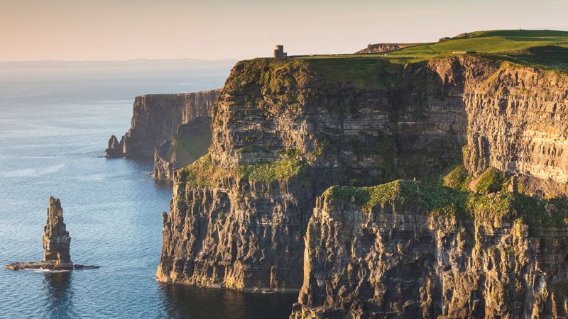 Cliffs of Moher: Atlantic Drama