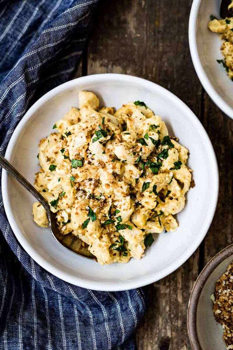 Creamy Cashew Mac and Cheese