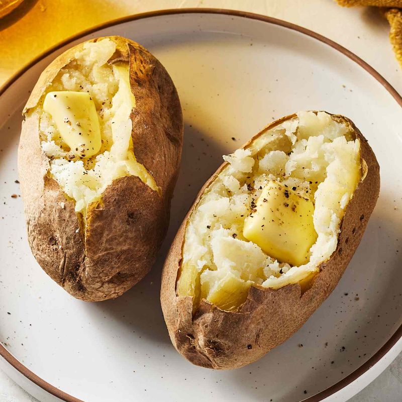 Russet: The Fluffy Baking Star