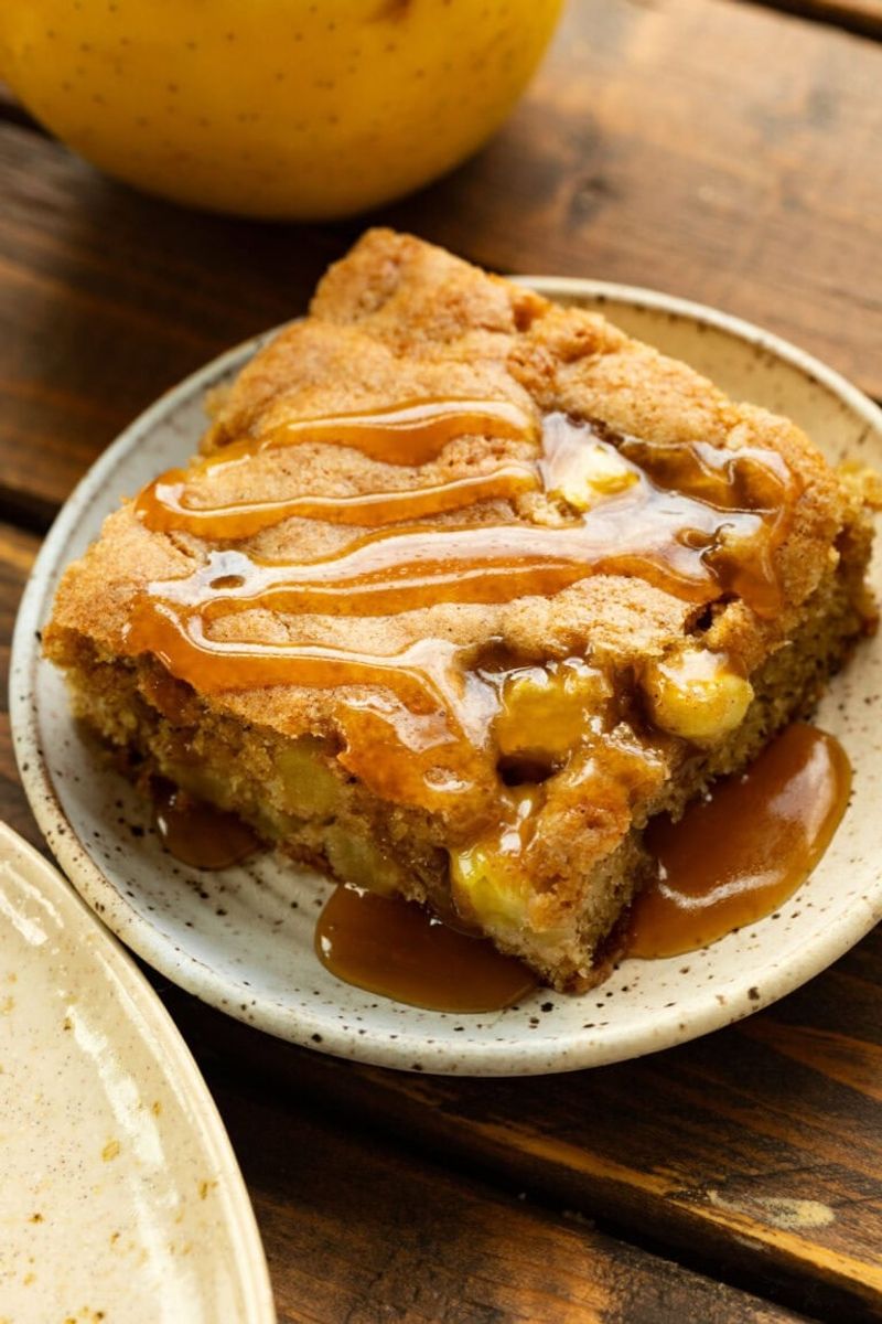 Apple Spice Cake With Caramel