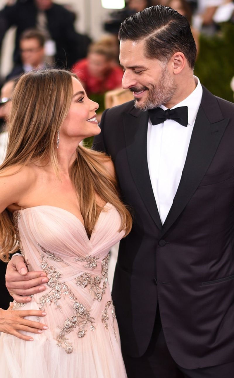 Joe Manganiello and Sofia Vergara: Jesse Tyler Ferguson Steps In