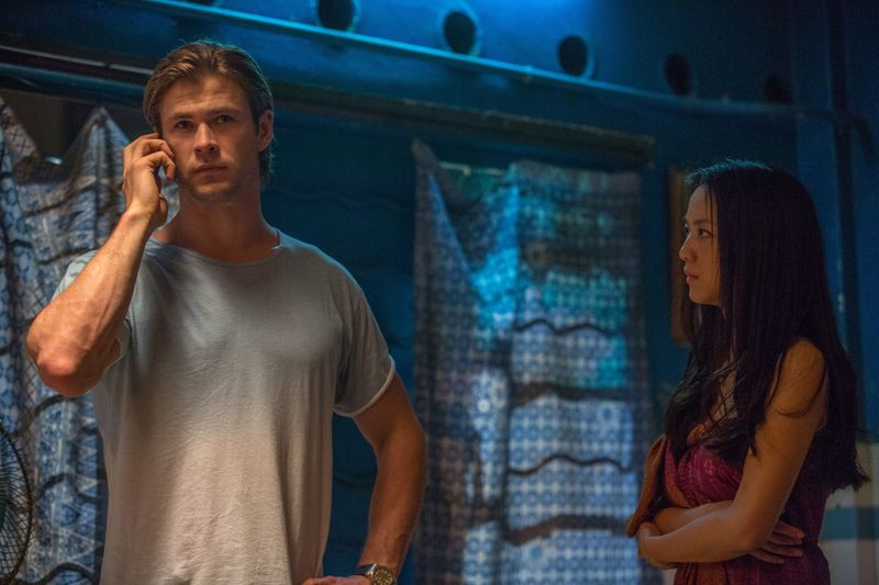 Blackhat (2015): A Thriller That Lost the Signal