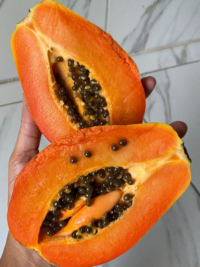 Ripe Papaya's Musky Charm
