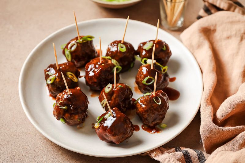 Sweet and Tangy Cocktail Meatballs