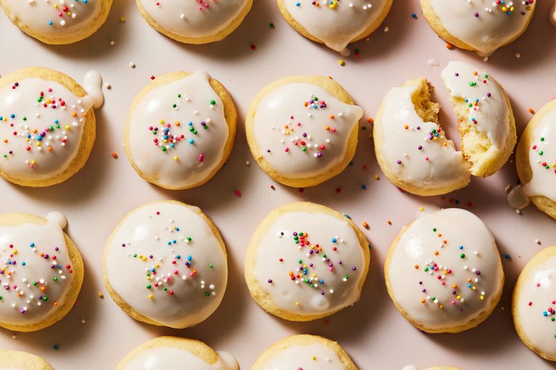 Ricotta Cookies With Glaze