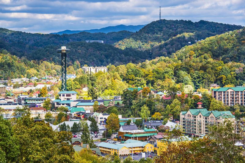 Gatlinburg, Tennessee: Mountain Gateway With a Playful Side
