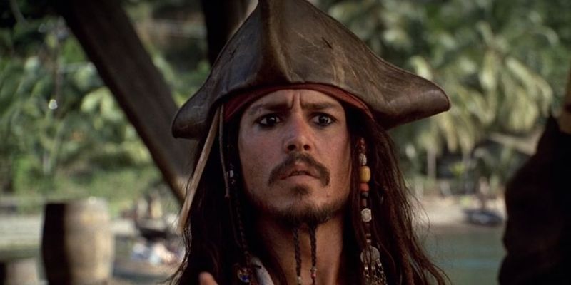 Pirates of the Caribbean: The Curse of the Black Pearl (2003): Johnny Depp Strikes Gold