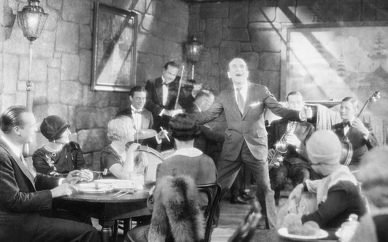 The Jazz Singer (1927): A Voice Changes the Experience