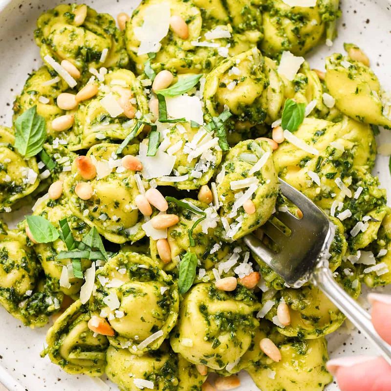 Pesto Tortellini