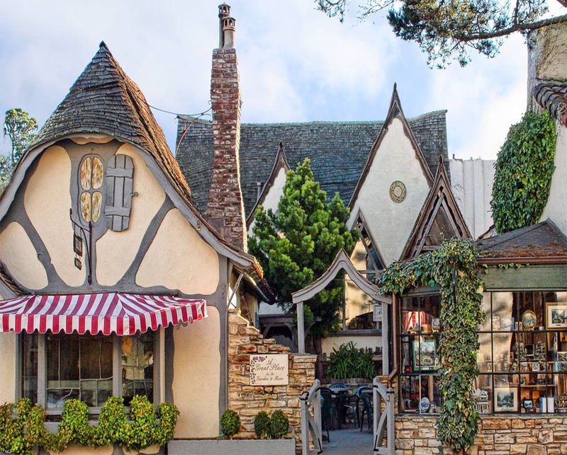 Carmel-by-the-Sea: Storybook Streets Beside the Sand