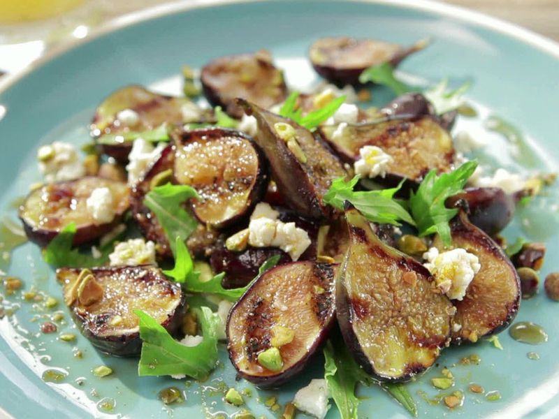 Honey-Drizzled Figs