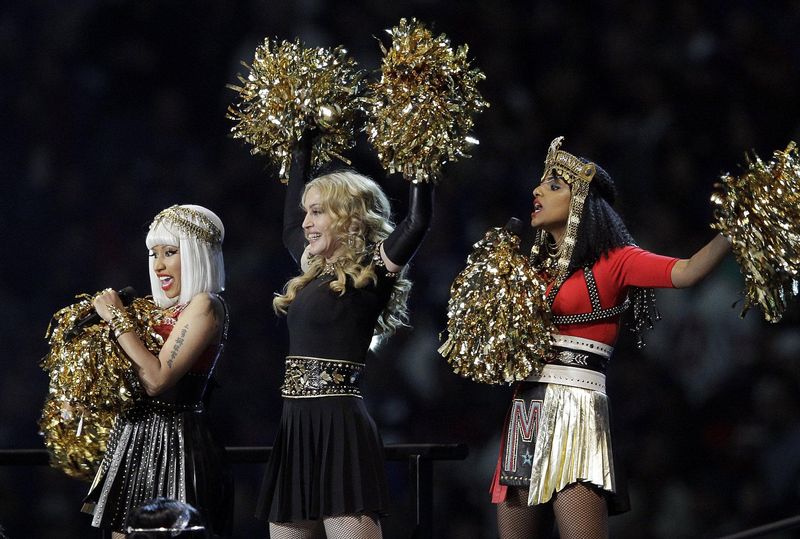 Madonna and M.I.A.: One Gesture Steals the Headlines (2012)