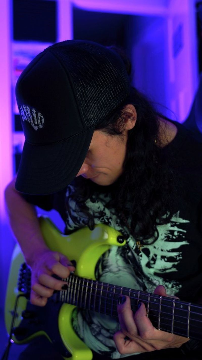 CHILIØ: Follow Your Heavy Rock Favorites
