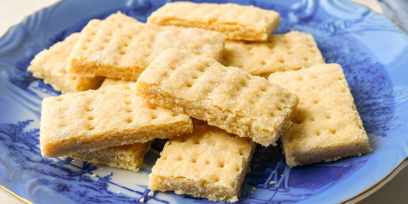 Shortbread: Buttery Bites for Sharing