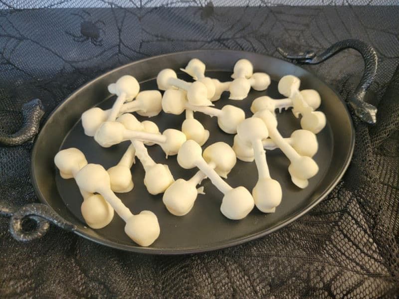Pretzel Bone Sticks