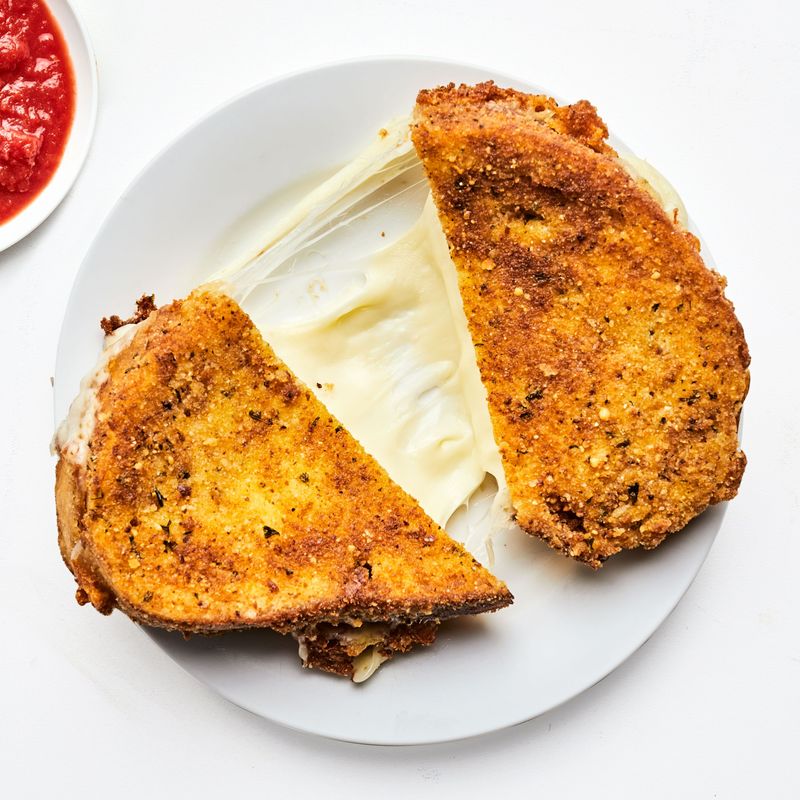 Mozzarella in Carrozza